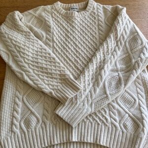 Aritzia Sunday Best Sweater